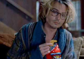 Pedro Edison: Mirando una peli con Doritos